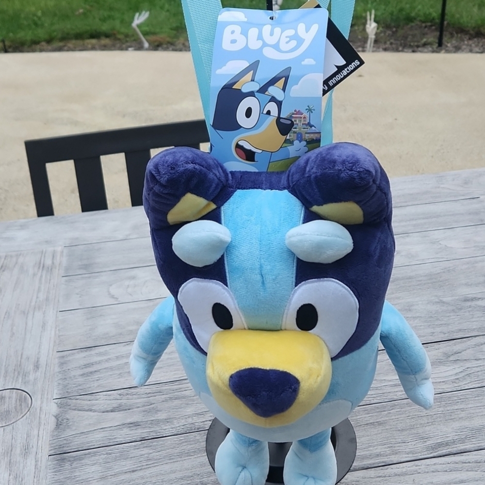 Blue and Yellow Stuffed Animal Backpack‎